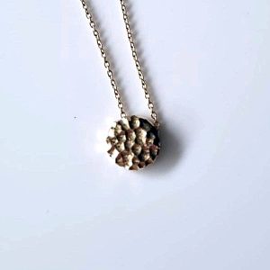 Balance of Nature Gold Collier