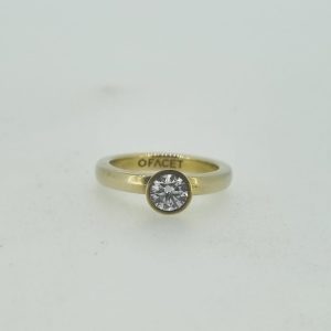 Ring Porto 14kt geelgoud met 0,20 diamant